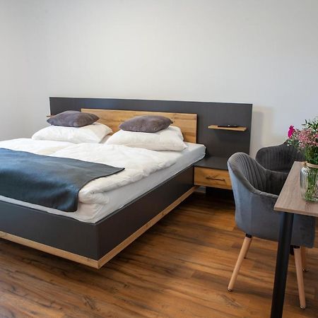 Konrads Pension Solms-Oberbiel Exteriér fotografie